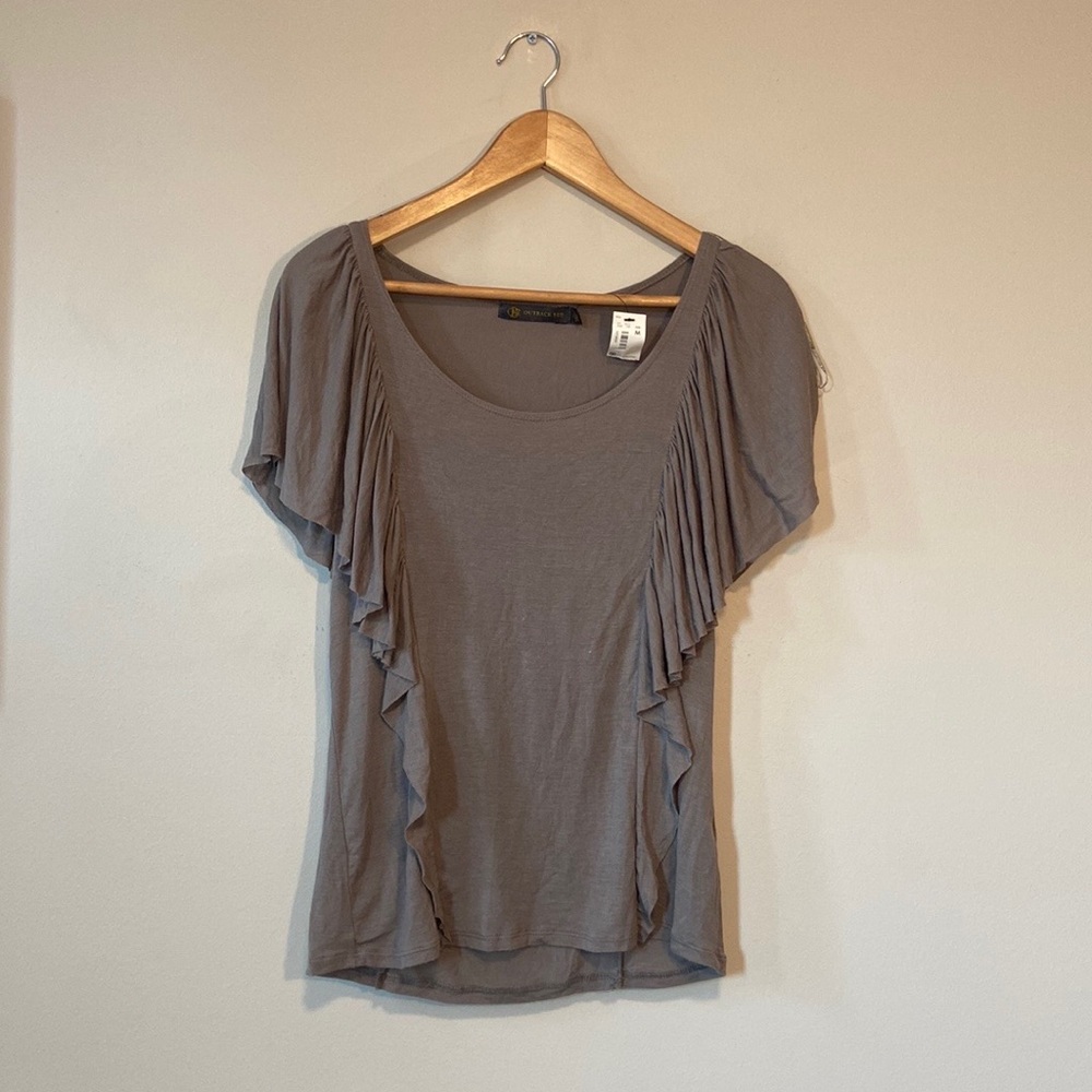 NWT Outback Red, Beige/Nude Short Sleeve Waterfall Sleeve Top - Picture 2 of 12